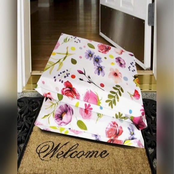 Set of 20 6x9 Floral Poly Mailers Waterproof Shipping Bags White Pink Green New - Picture 4 of 5